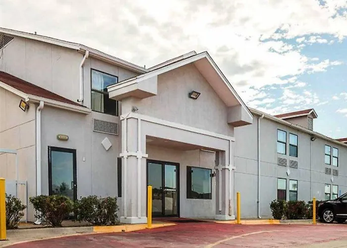 6 Forth Worth Hotel