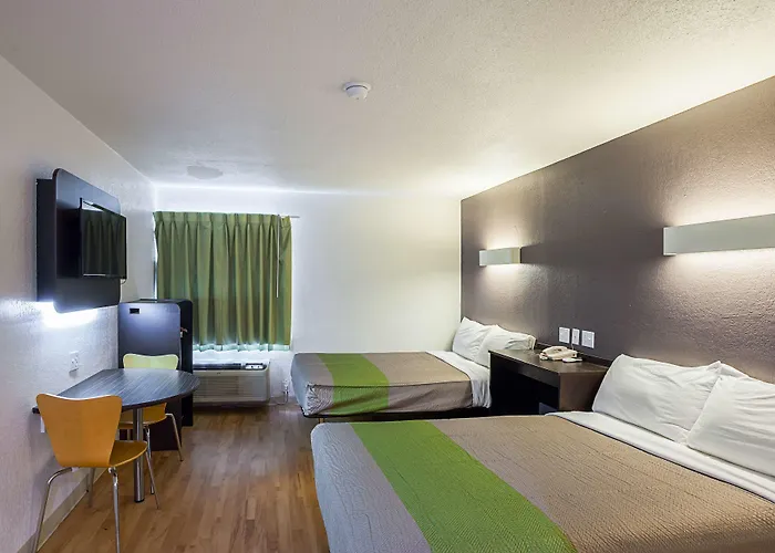 Hotel 6 Forth Worth
